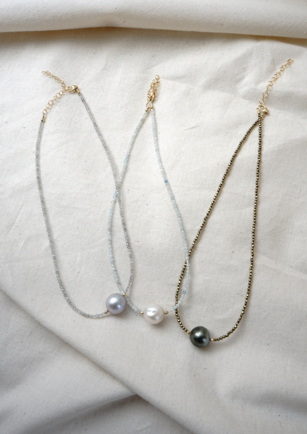 Aquamarine & White Baroque Pearl Necklace - Mag.Pi